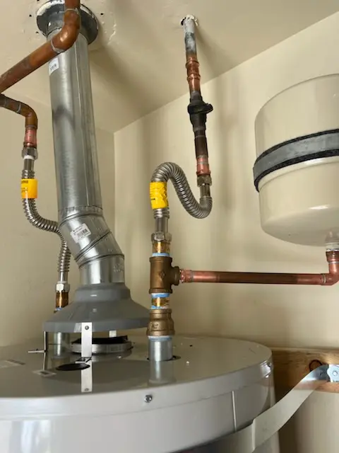 Water heater installation and plumbing repair in Lumkins
